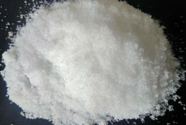 Тетрагидрат нитрата кальция